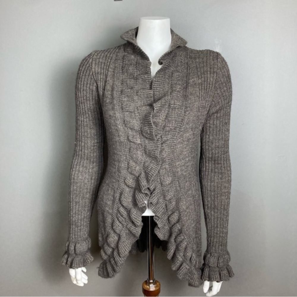Elisabetta Collection ruffle‎ cardigan made in Italy Medium